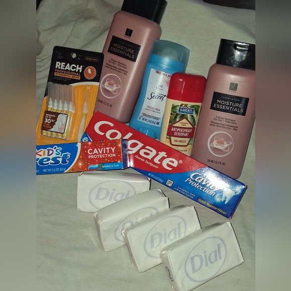 -Hygiene Essentials Bundle- - Picture 10 of 10